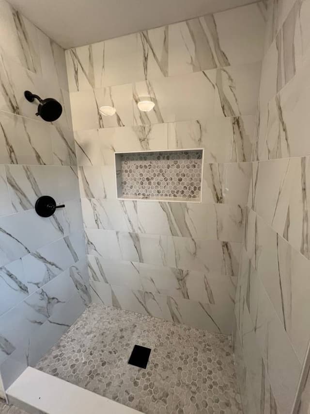 midwestbathandshower custom tile backsplash in minneapolis minnesota renovation bathroom
